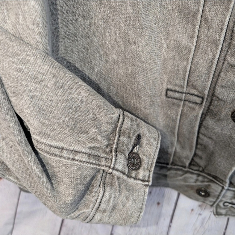 Levi's Premium Trucker Denim Men's Jacket In Medium Washed Gray. Rare!! - Picture 5 of 10